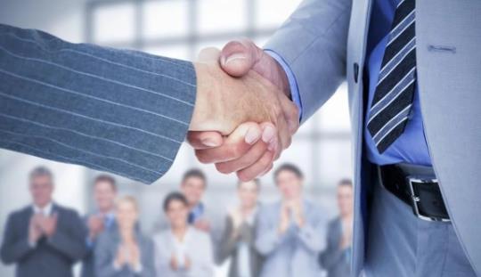 IT外包以專家顧問的身份進入企業(yè)，價值不言而喻